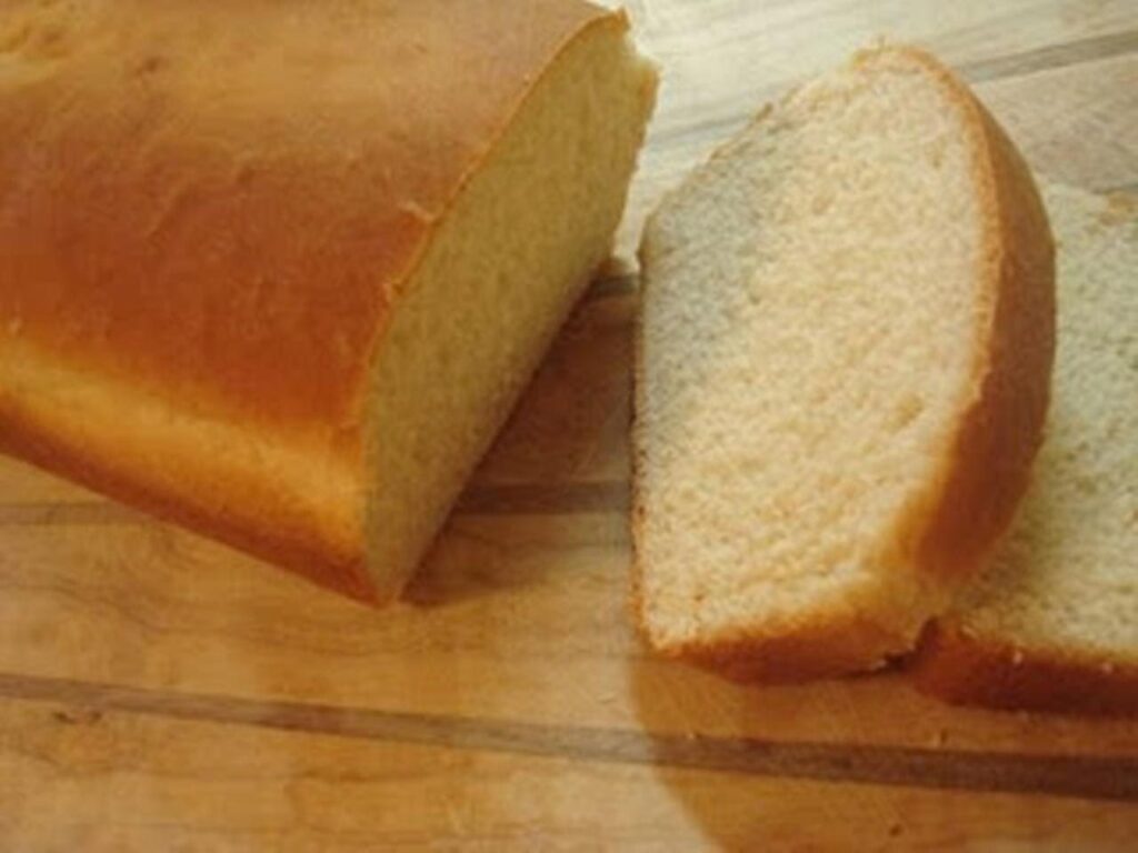 Homemade bread without egg and without milk
